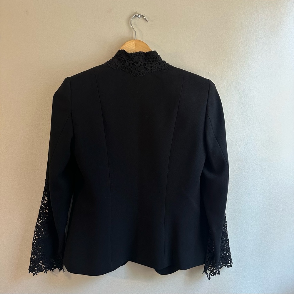 Elie Tahari Women’s Black Lace Blazer, Size 2 - Picture 5 of 5